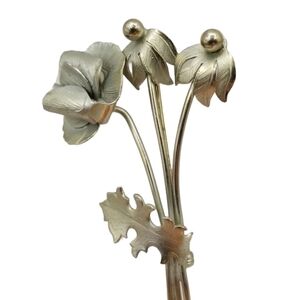 GioVanni Di Rocco Silver Tone Metal Wild Flower Pin Brooch Realistic Signed 70s